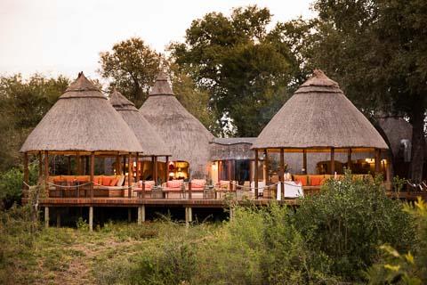 Hoyo Hoyo Safari Lodge - Gerhard Jooste Architects