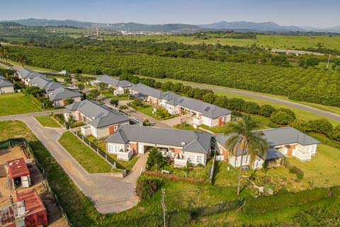 Mataffin Macadamia - Gerhard Jooste Architects